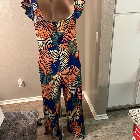 Romper - Picture 2 of 2